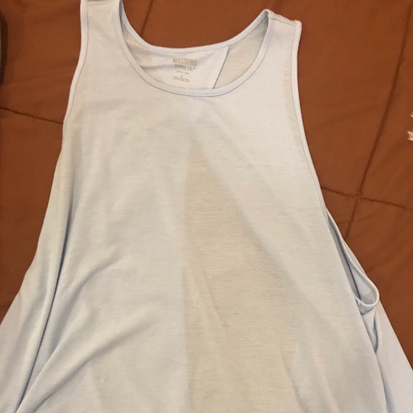 Workout shirt - Picture 1 of 3